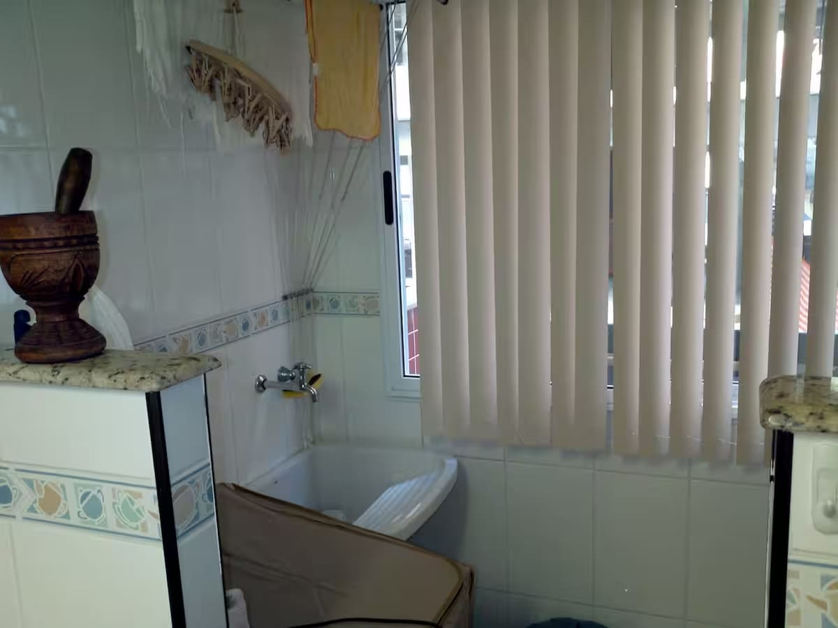 74e767c7-b08c-482a-b75d-15d78d8e3905