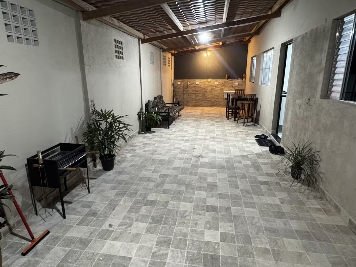 a6a27dff-7d3f-4234-bf86-444d62a8bc9d