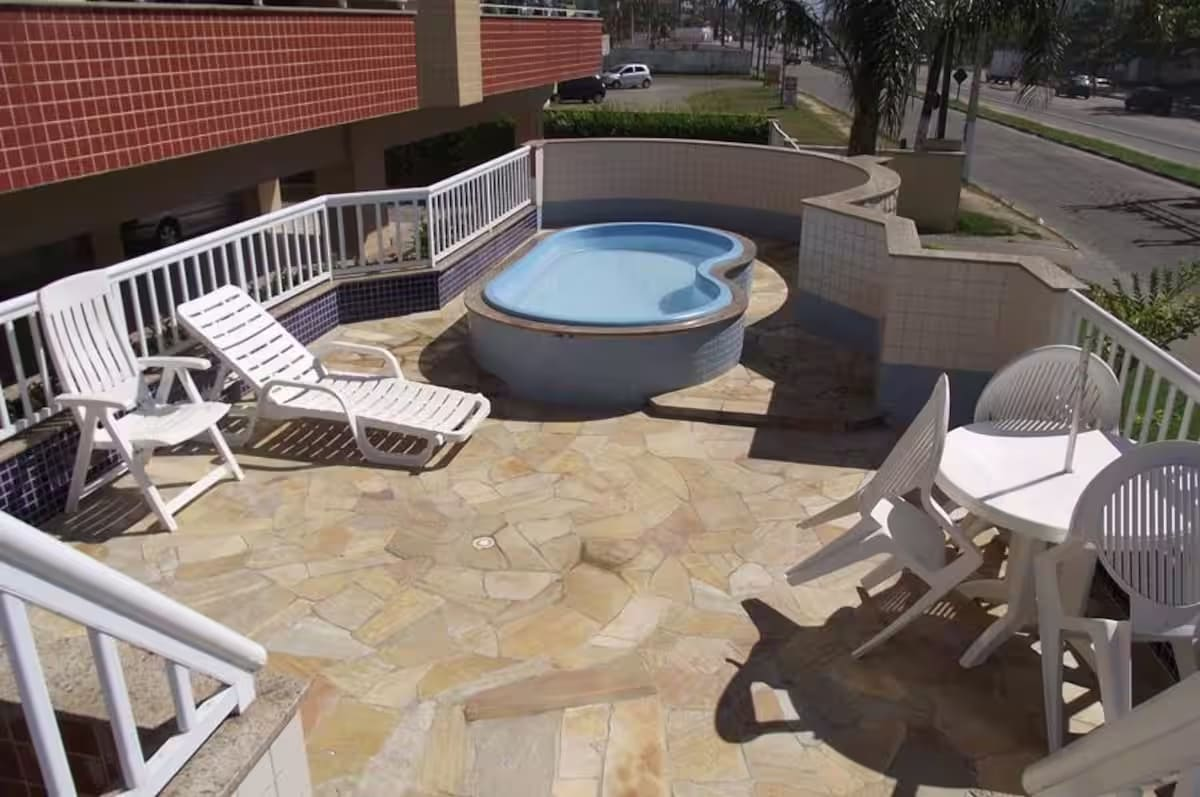 b1efba5f-f726-4baf-bbfe-0bc8bb99983c