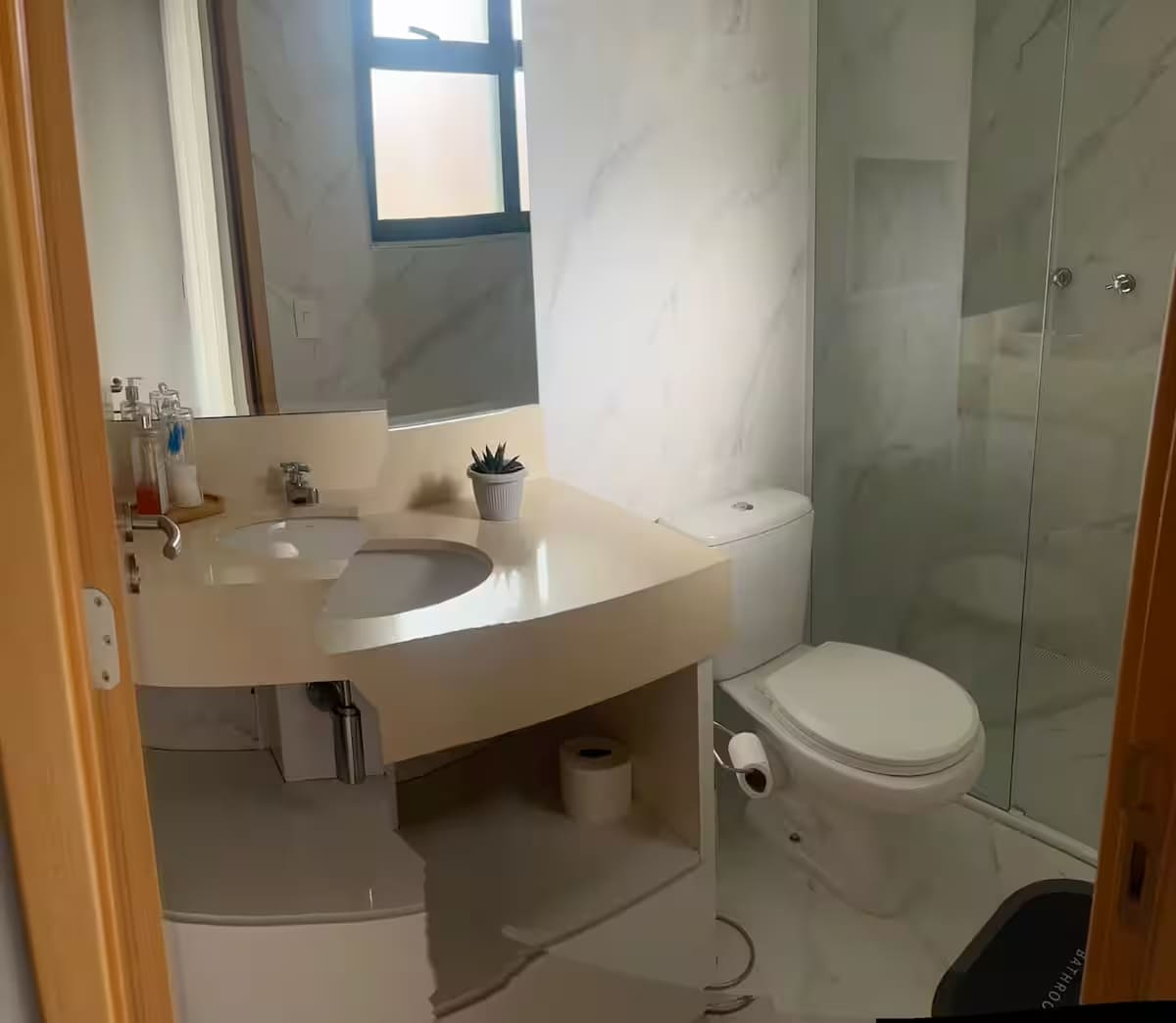 e676f541-5fc7-46fb-aeee-a83fc5bf66c2