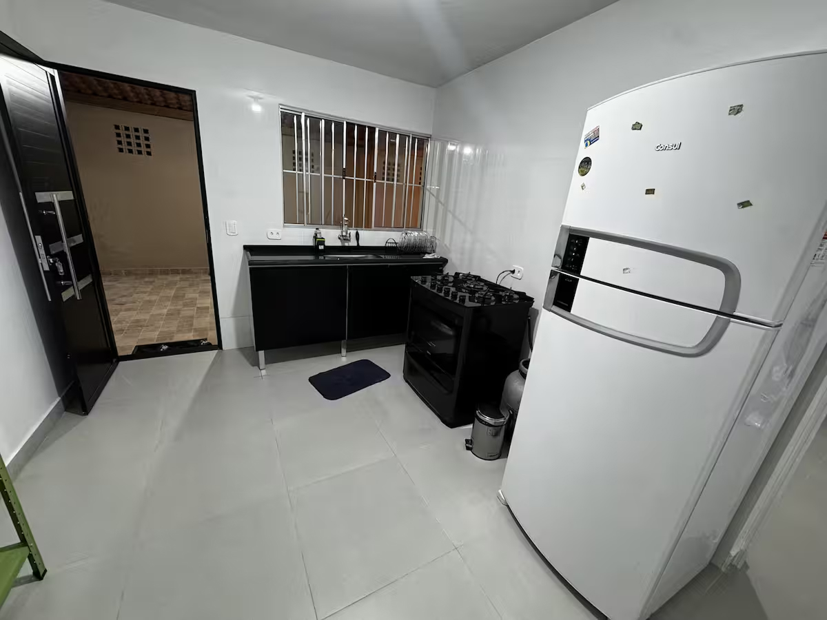 f6f9ec3b-072b-4e79-a8f7-571869b9afe7